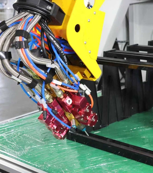 Polyurethane Foam-in-Place Gasketing Machine