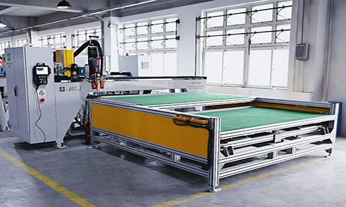 Otomatik Mekik (Shuttle) Tablalı Çift İstasyon Conta Dökme Makinası